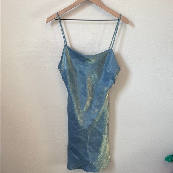 NWT Lovely Day Iridescent Cowl Neck Spaghetti Strap Mini Dress M - Picture 1 of 4